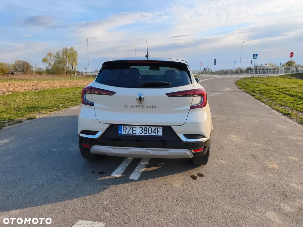 Renault Captur TCe 100 INTENS - 11