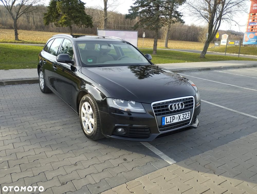 Audi A4 Avant 2.0 TDI DPF Ambiente - 2