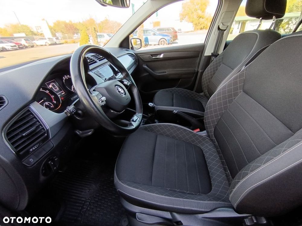Skoda Fabia 1.0 TSI Ambition - 10