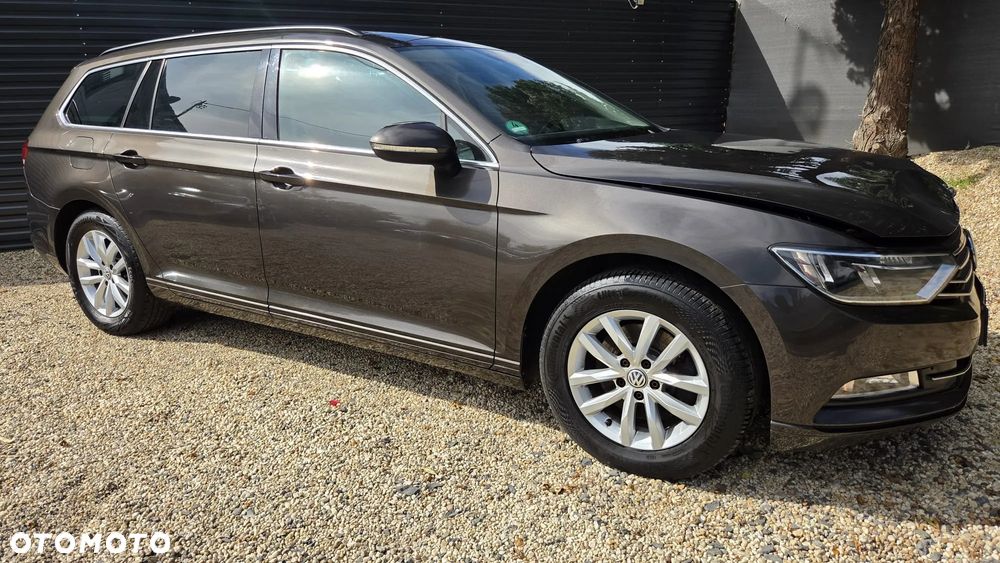 Volkswagen Passat - 7