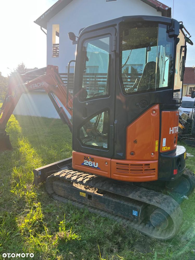 Hitachi ZX26U - 5