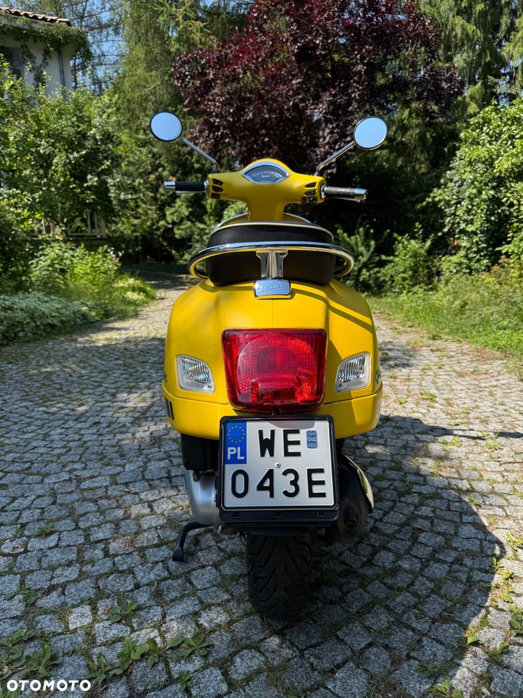 Vespa GTS - 6