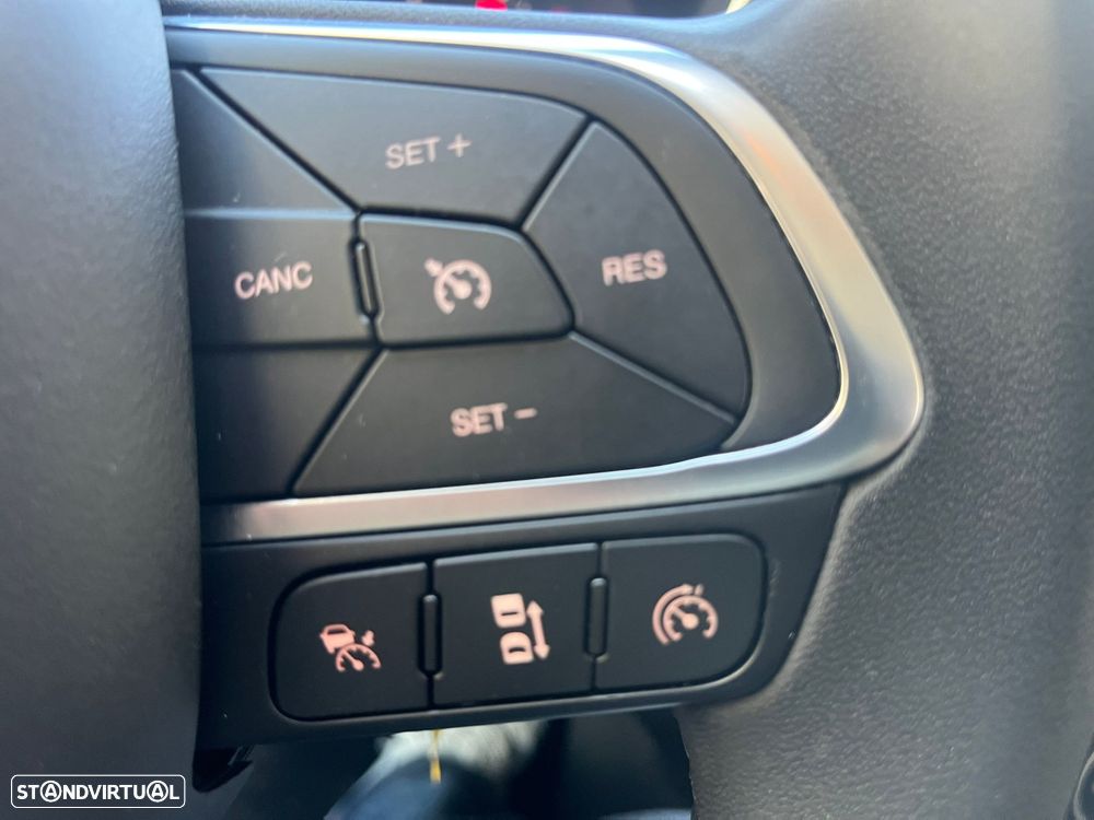 Fiat Tipo Station Wagon 1.3 M-Jet Lounge - 28