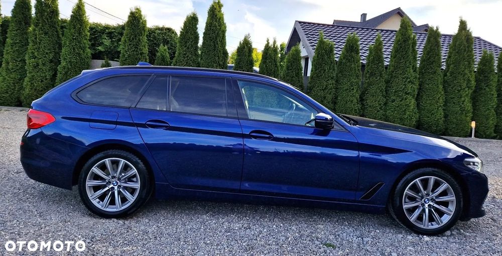 BMW Seria 5 520d M Sport Edition - 6