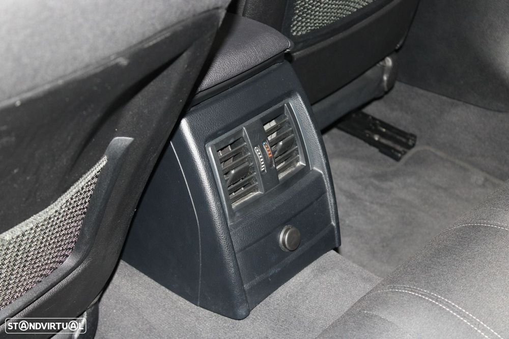 BMW 418 Gran Coupé d Advantage - 21