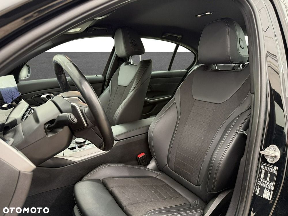 BMW Seria 3 - 17