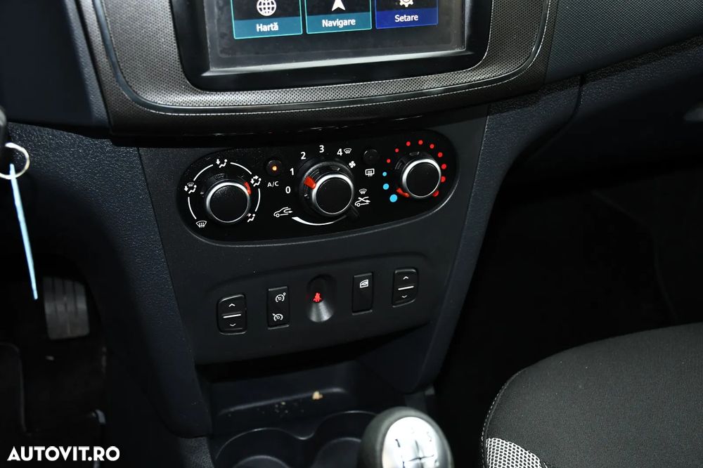 Dacia Sandero Stepway 0.9 TCe - 17