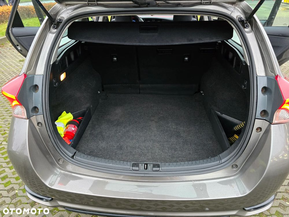 Toyota Auris 1.6 Active - 9