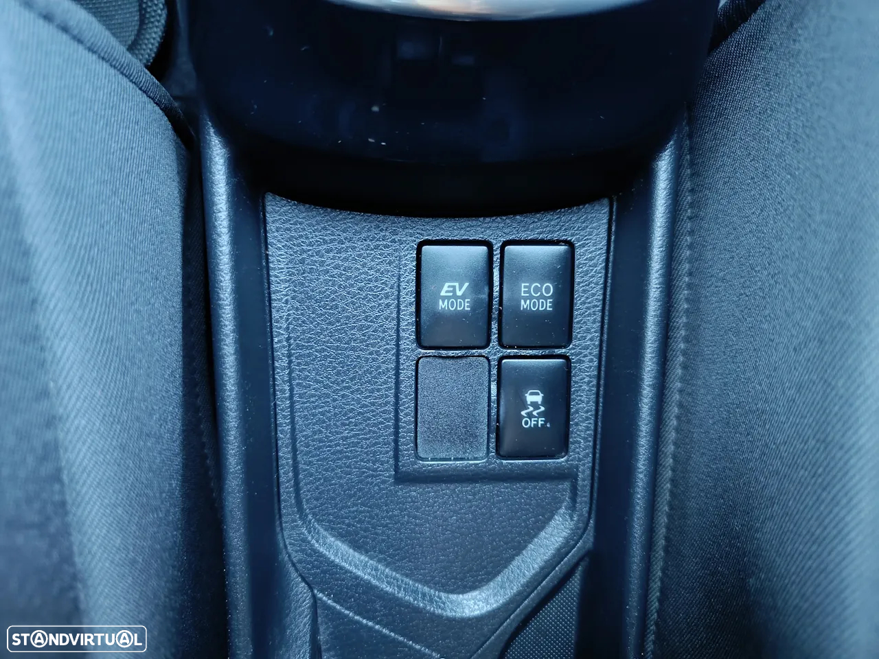 Toyota Yaris 1.5 HSD Square Collec.Blue - 40
