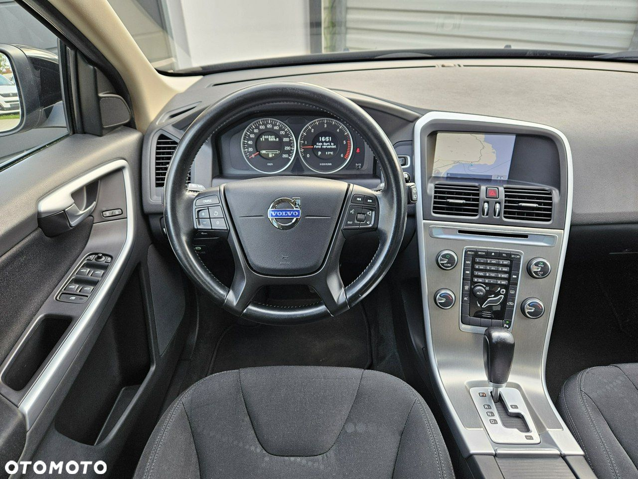 Volvo XC 60 D4 Geartronic Kinetic - 8
