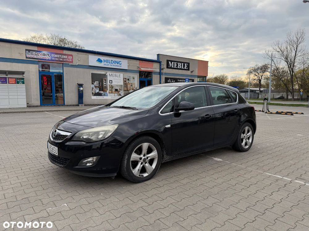 Opel Astra 1.6 Turbo - 7