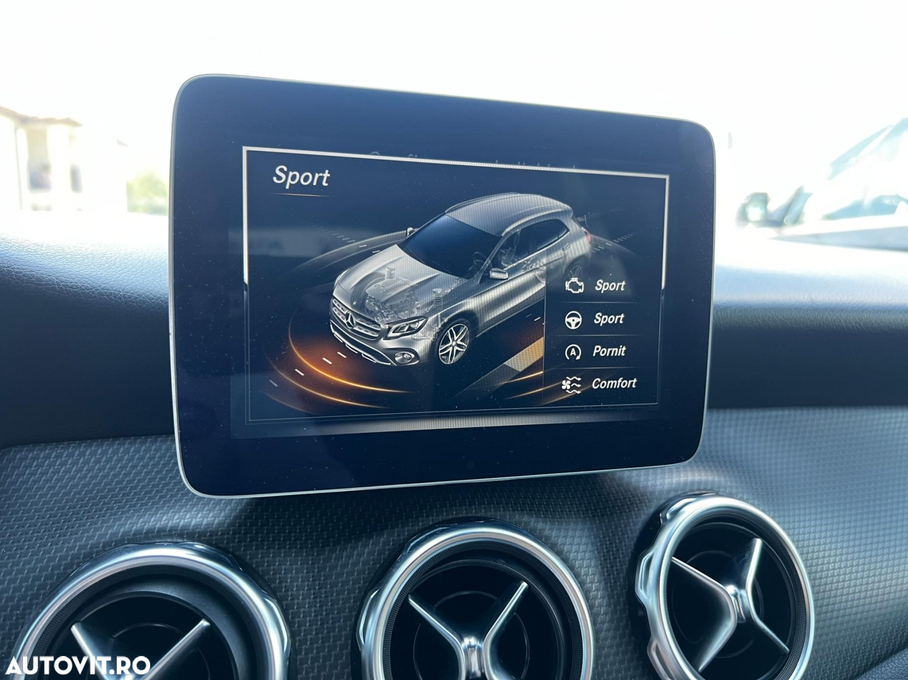 Mercedes-Benz GLA 200 d 4MATIC Aut. - 19
