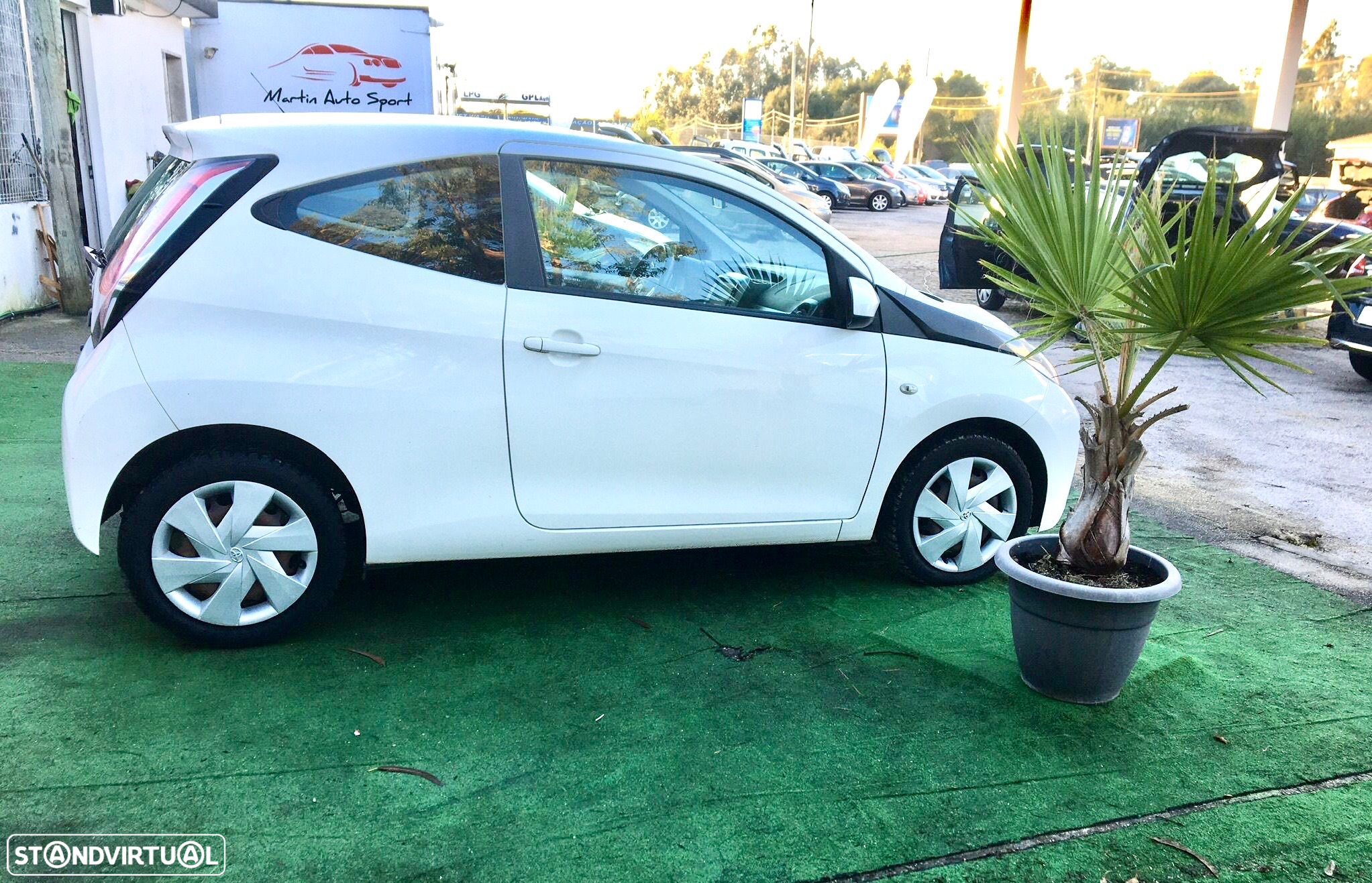 Toyota Aygo 1.0 X-Clusiv - 9