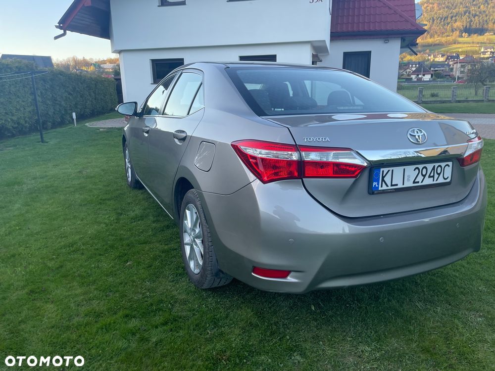 Toyota Corolla 1.6 Valvematic Life - 6
