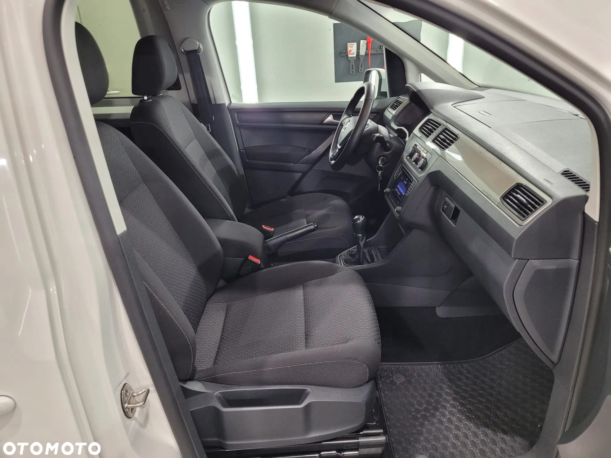 Volkswagen Caddy 2.0 TDI (5-Si.) Conceptline - 28