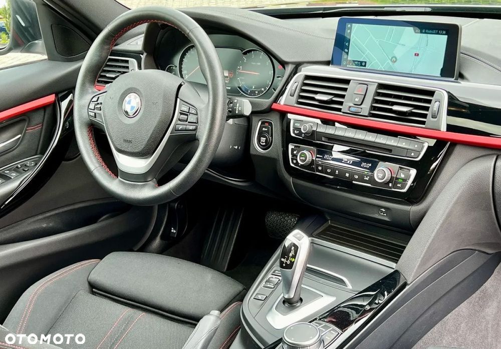 BMW Seria 3 320i Edition Luxury Line Purity - 26