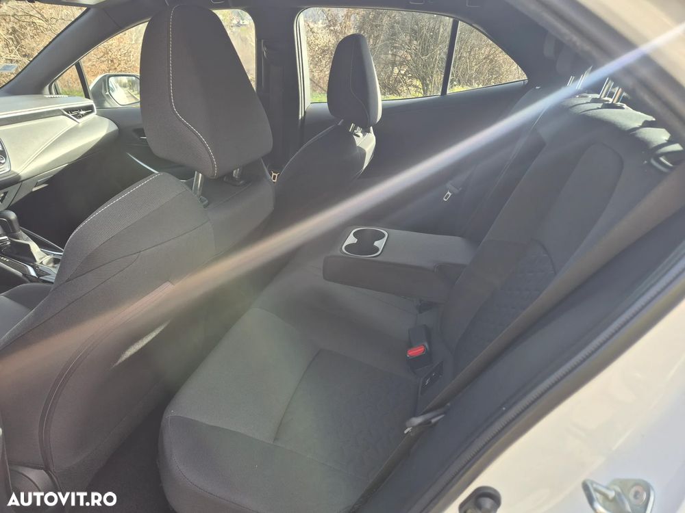 Toyota Corolla 1.8 HSD Exclusive Plus tapiterie Neagra - 13