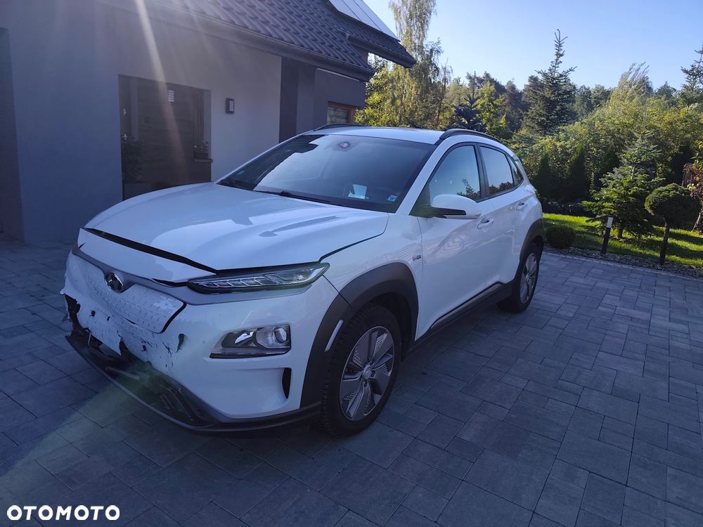 Hyundai Kona - 2