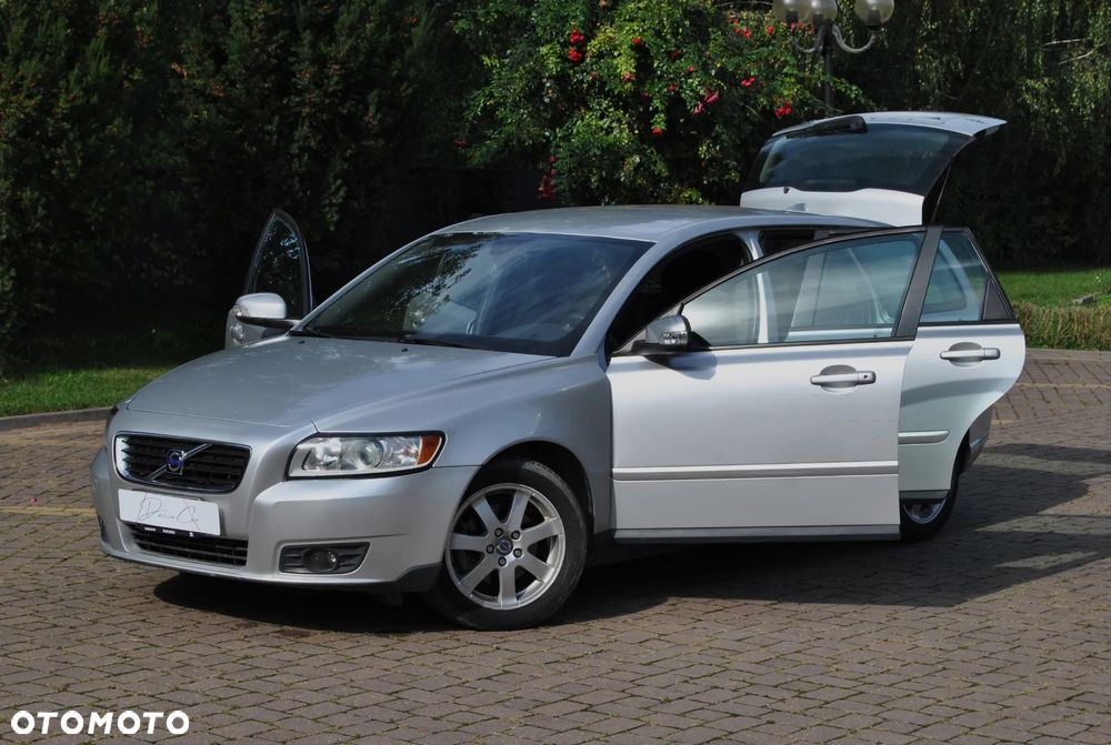 Volvo V50 1.6D Momentum - 17