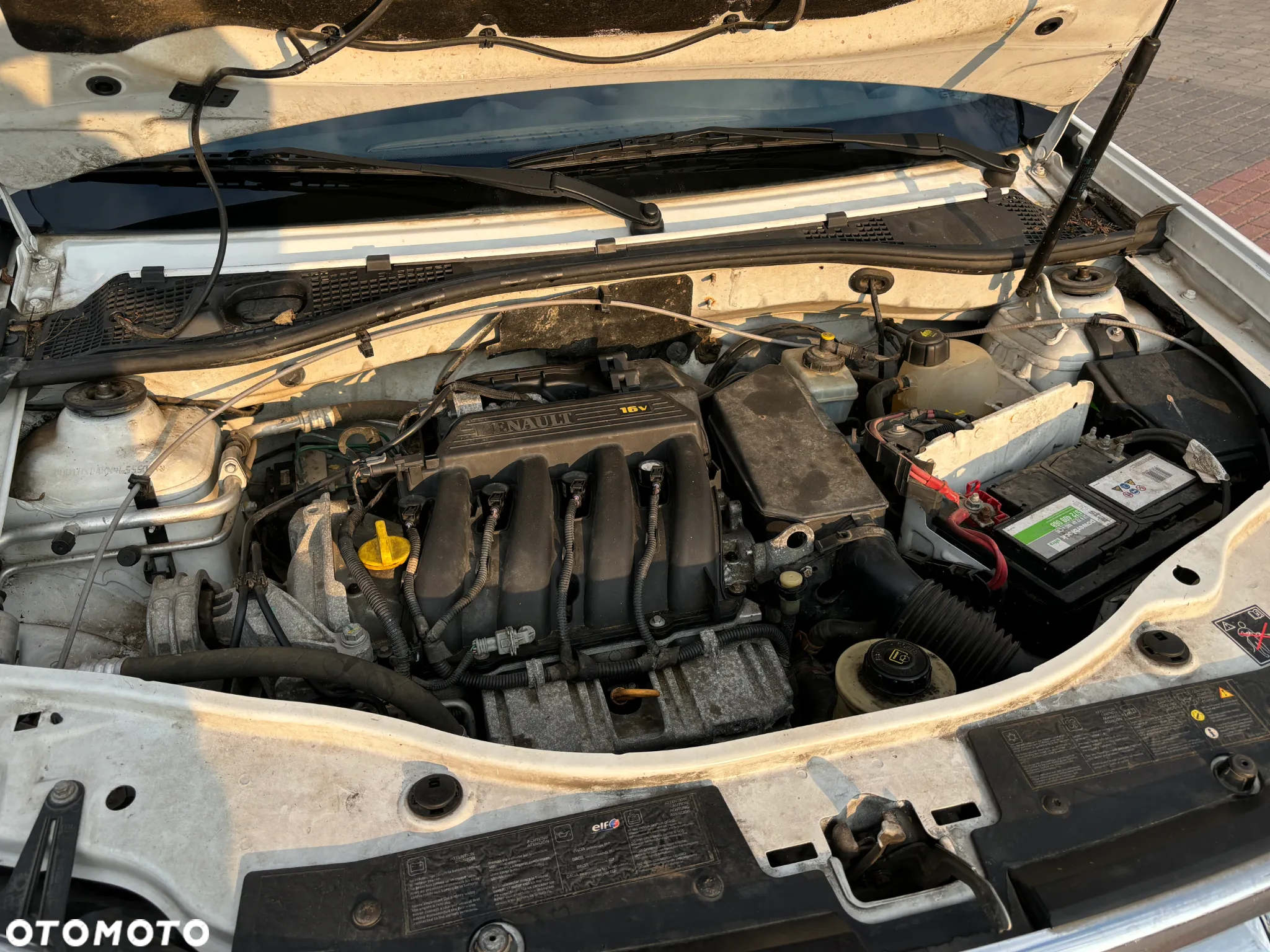 Dacia Duster 1.6 16V 4x4 - 30