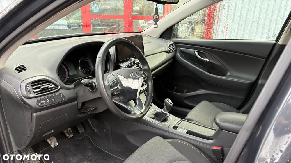 Hyundai i30 1.0 T-GDI 48V-Hybrid Intro - 9