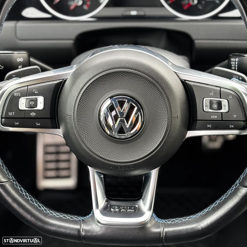 VW Golf 1.4 GTE Plug-In-Hybrid DSG - 22