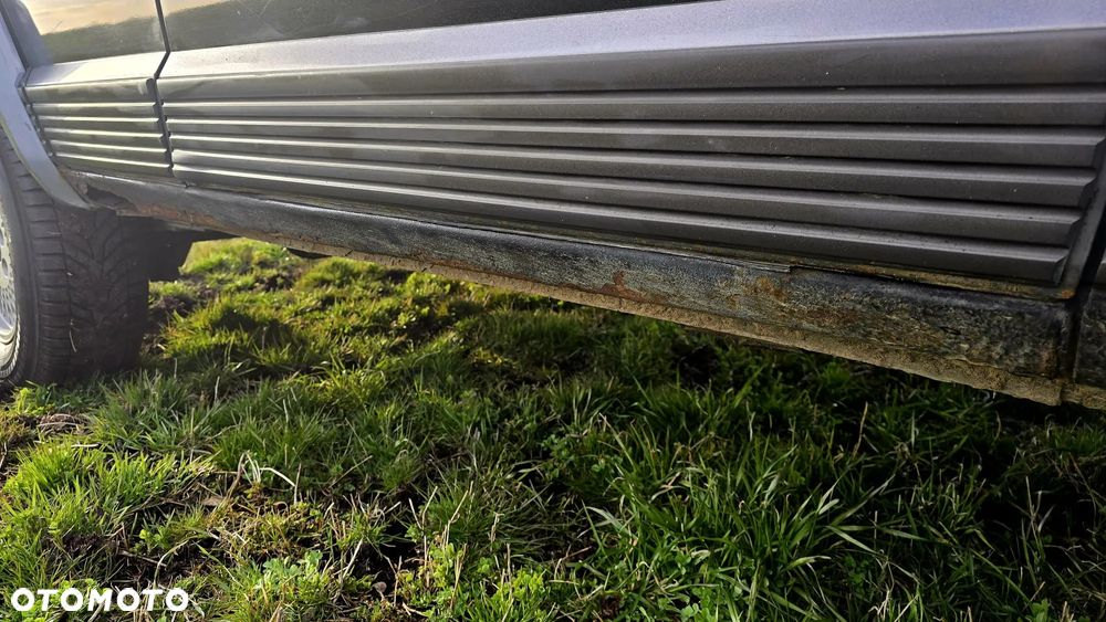 Jeep Cherokee 2.5 TD - 19