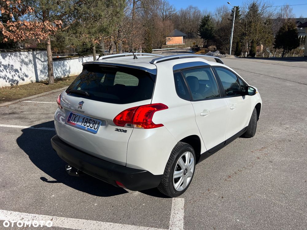 Peugeot 2008 PureTech 82 Urban Move - 5