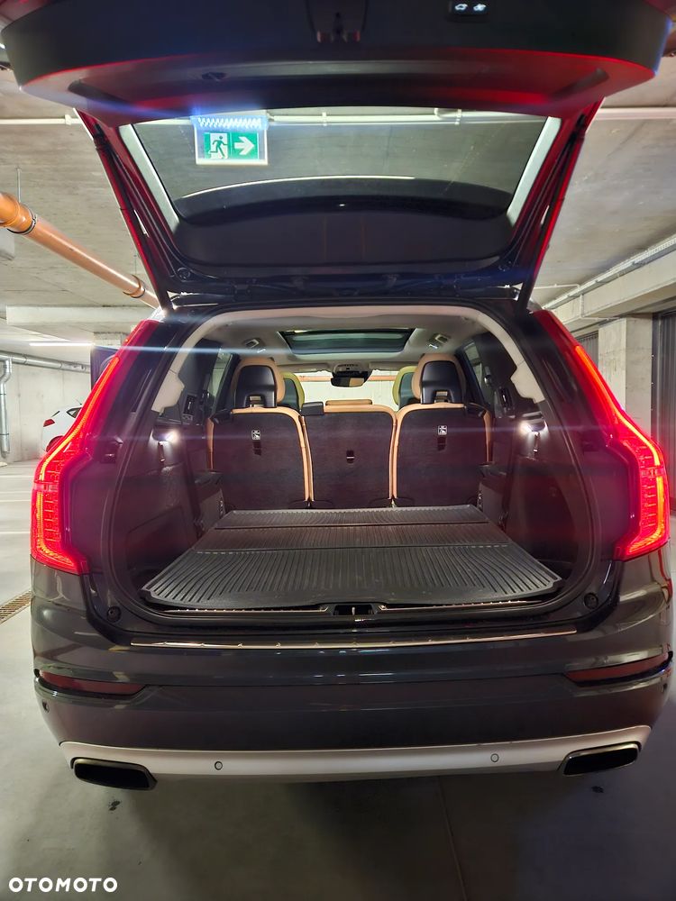 Volvo XC 90 T6 AWD Momentum 7os - 11