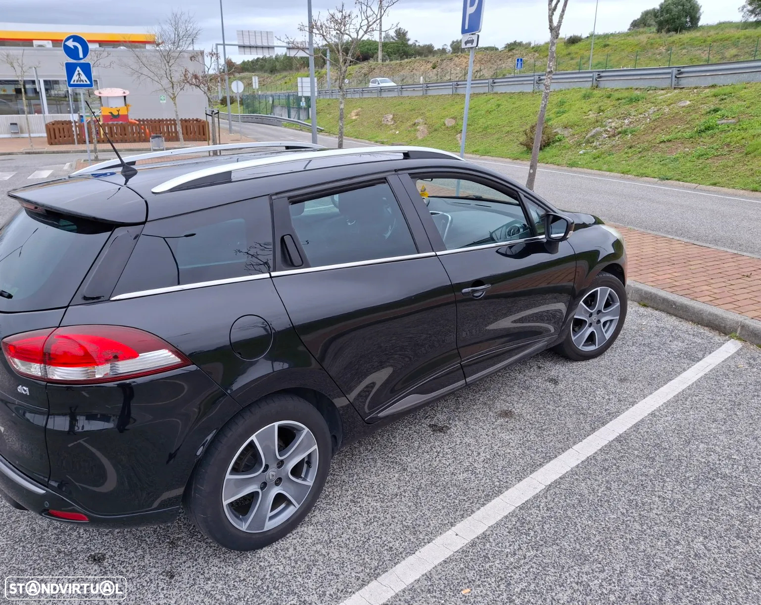 Renault Clio Sport Tourer 1.5 dCi - 12