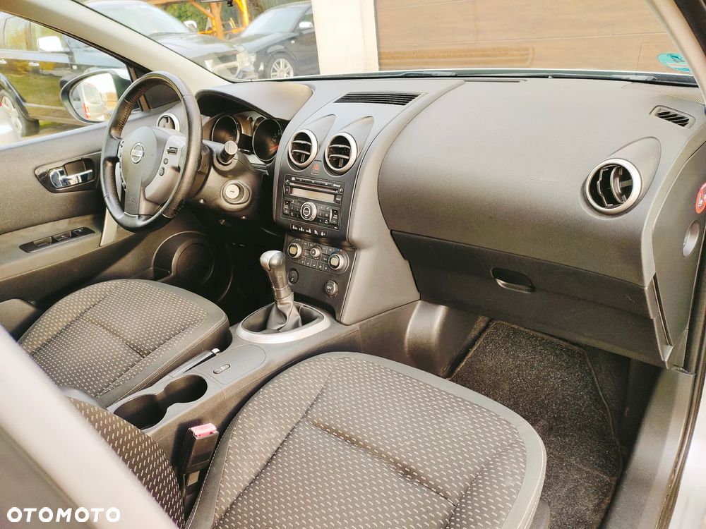 Nissan Qashqai 1.6 acenta - 19