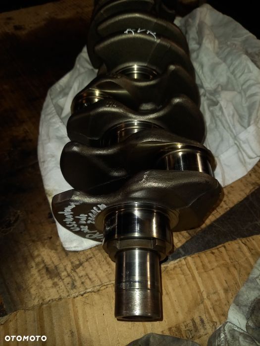 Wał korbowy volkswagen Lt 2.5 tdi nominał AVR - 2