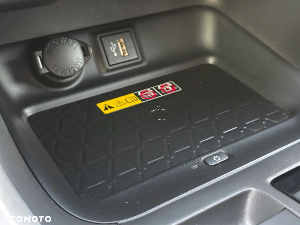 Toyota RAV4 2.5 Hybrid Comfort 4x2 - 18