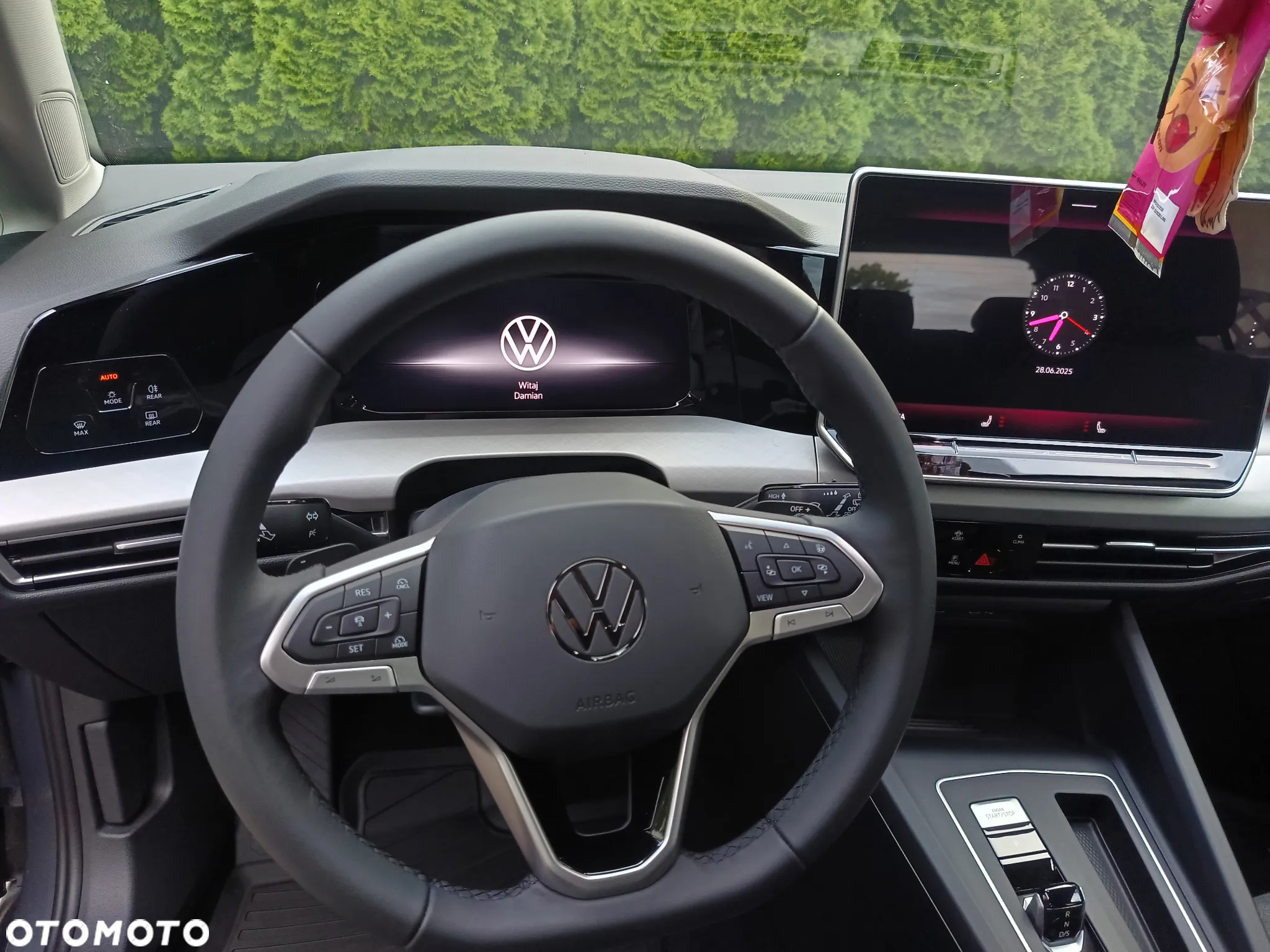 Volkswagen Golf - 12