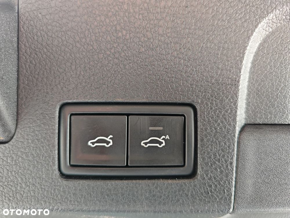 Volkswagen Arteon 2.0 TSI 4Motion R-Line DSG - 13