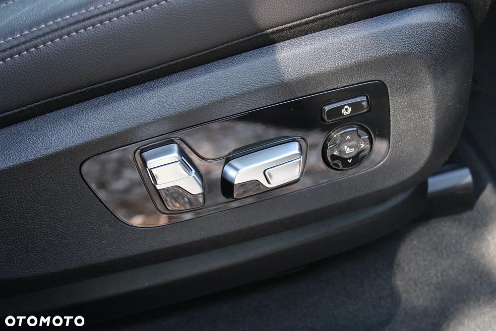BMW X5 xDrive40d mHEV sport - 24