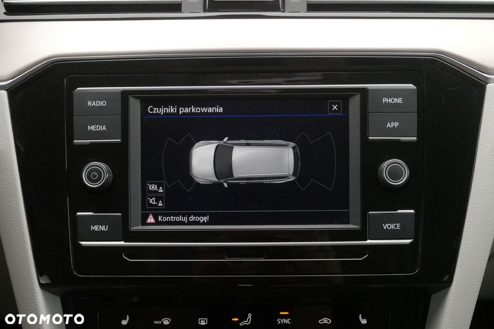 Volkswagen Passat Variant - 19