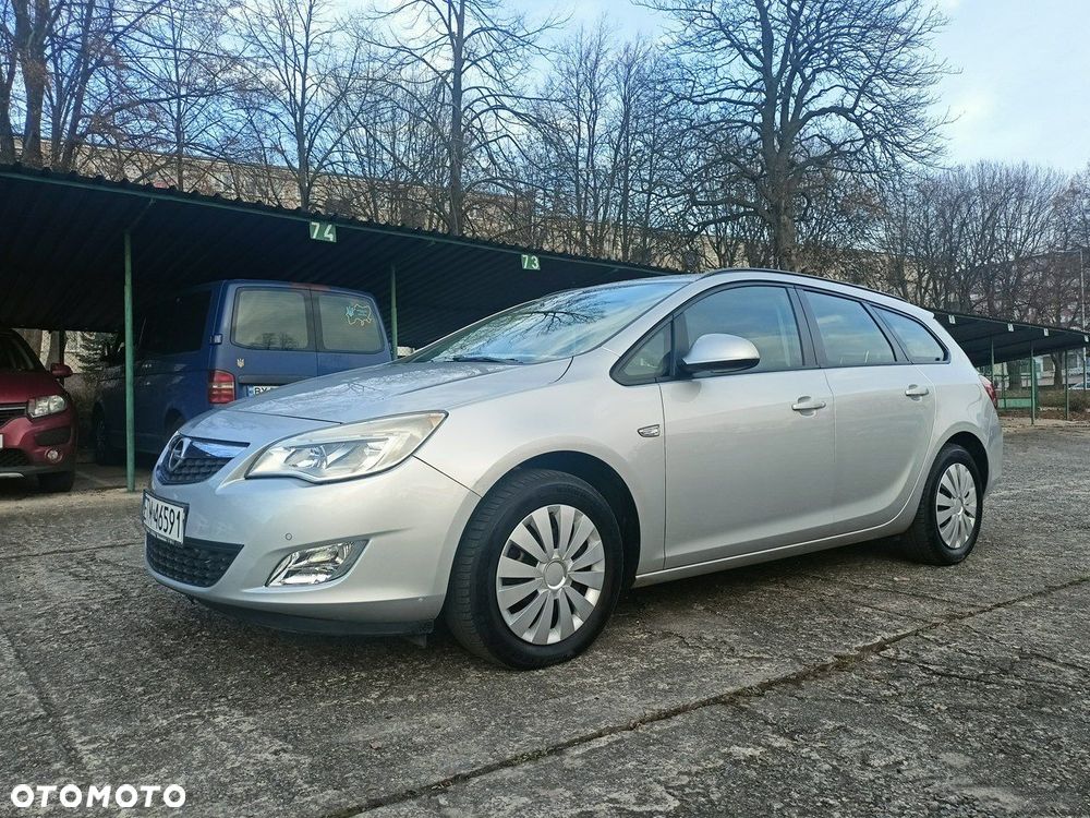 Opel Astra 1.4 ecoFLEX - 12