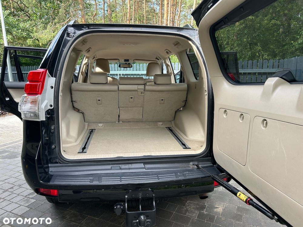 Toyota Land Cruiser LC 3.0 D-4D Premium - 11