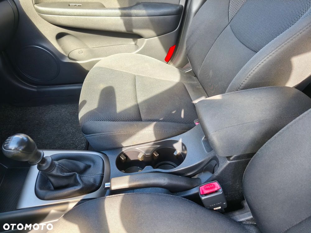 Hyundai i30 i30cw 1.6 Edition Plus - 8