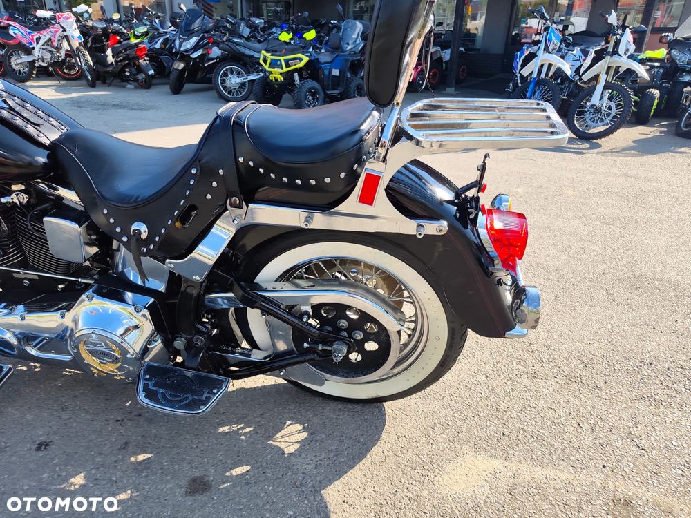 Harley-Davidson Softail Heritage Classic - 11