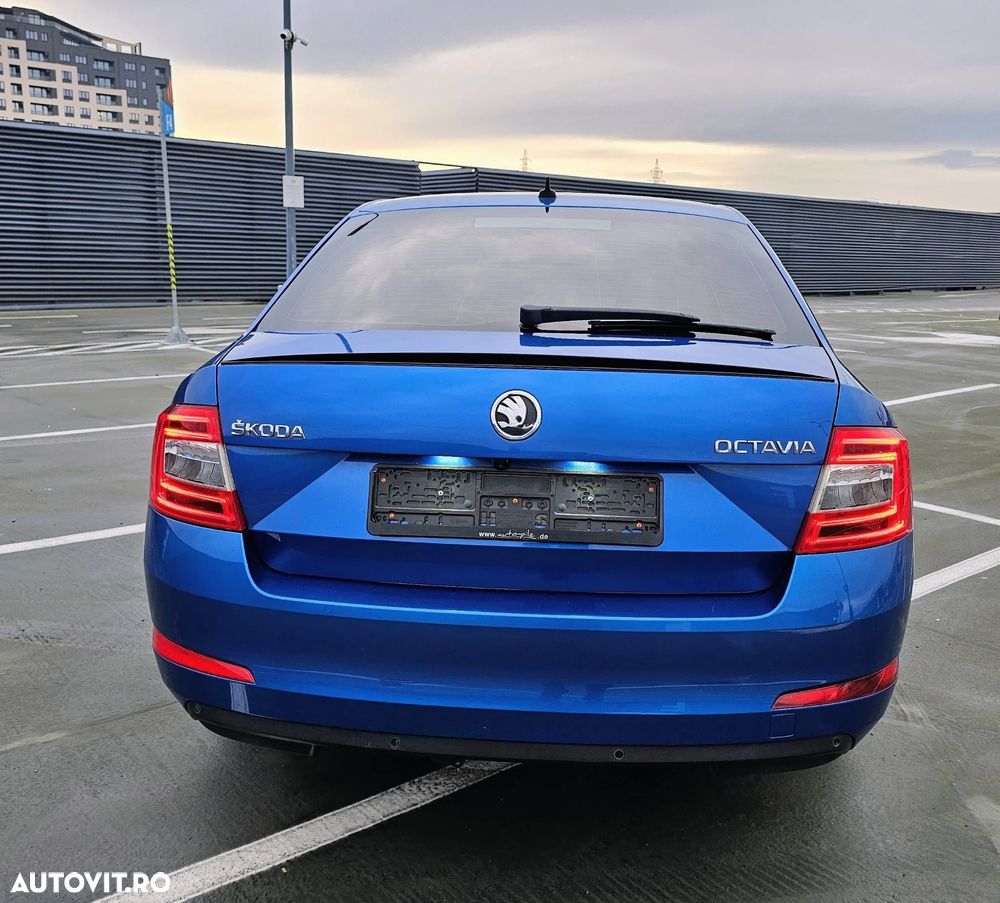 Skoda Octavia 1.6 TDI Business - 11