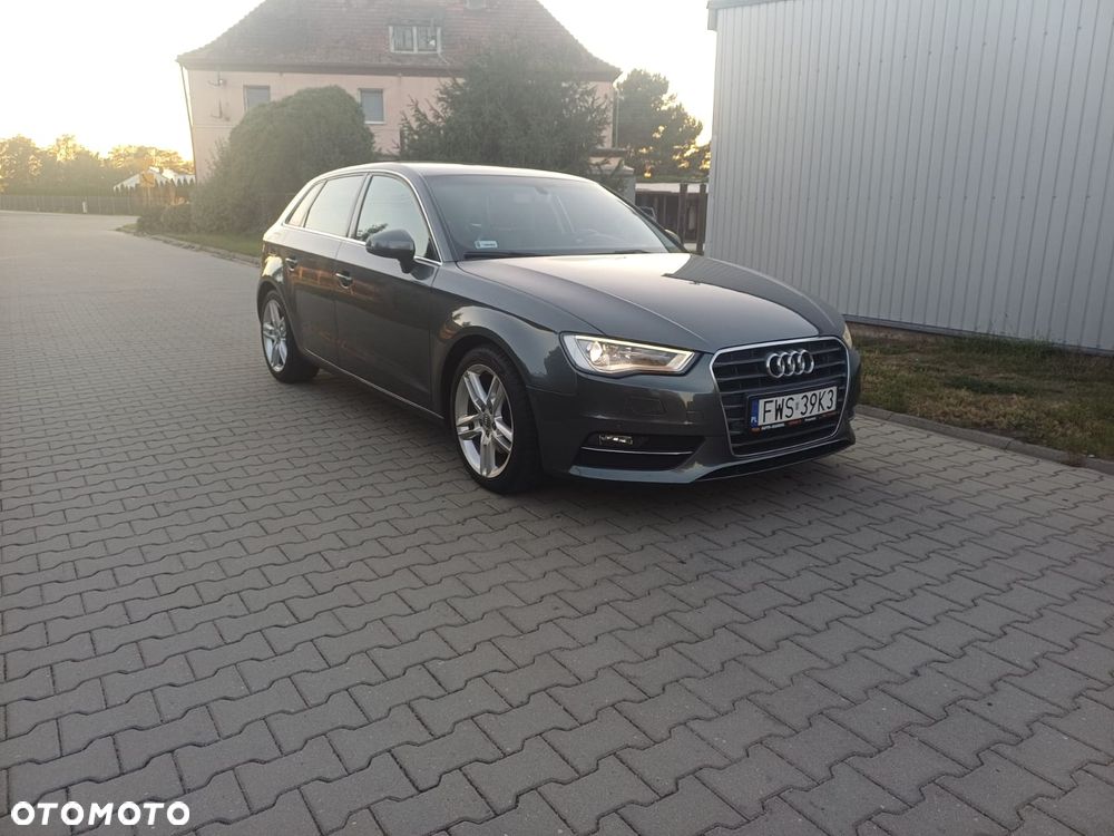 Audi A3 Sportback - 3