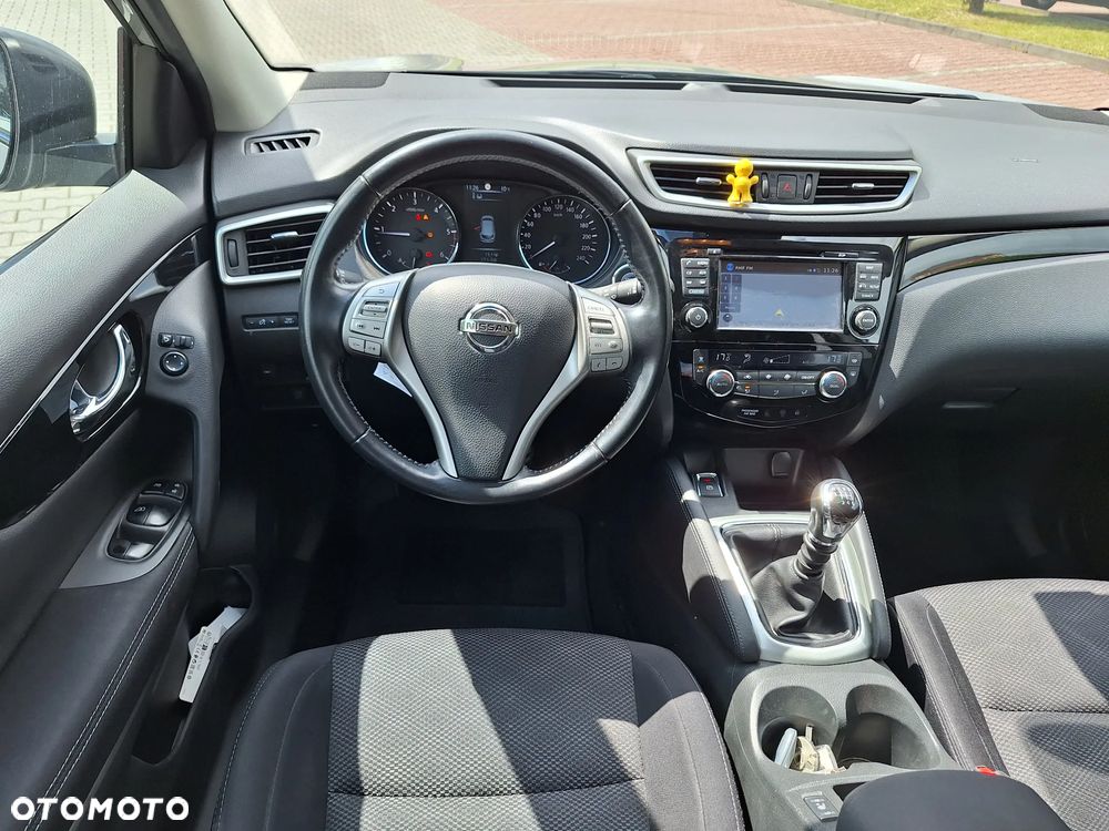 Nissan Qashqai 1.6 DCi 4x4 Tekna EU6 - 9