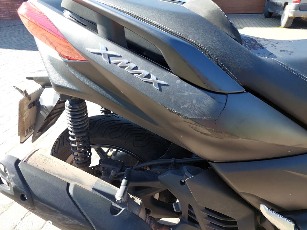 Yamaha X-max - 14