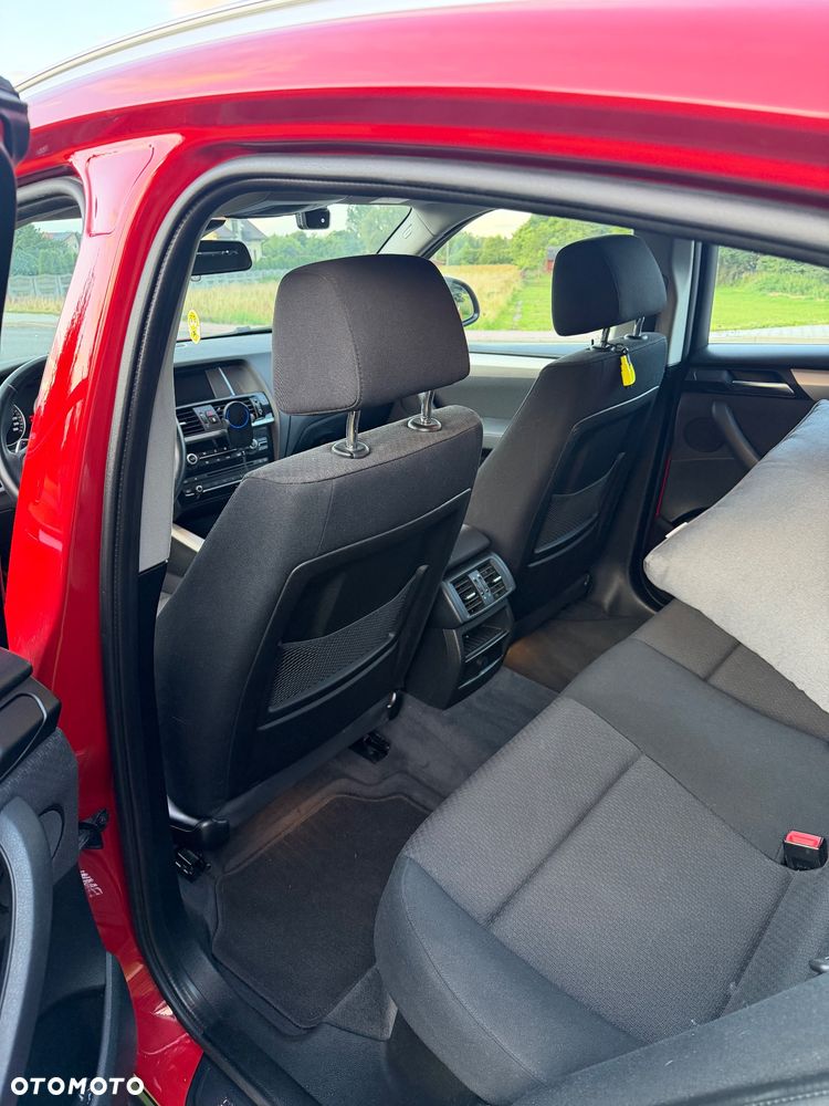 BMW X4 xDrive20d - 9