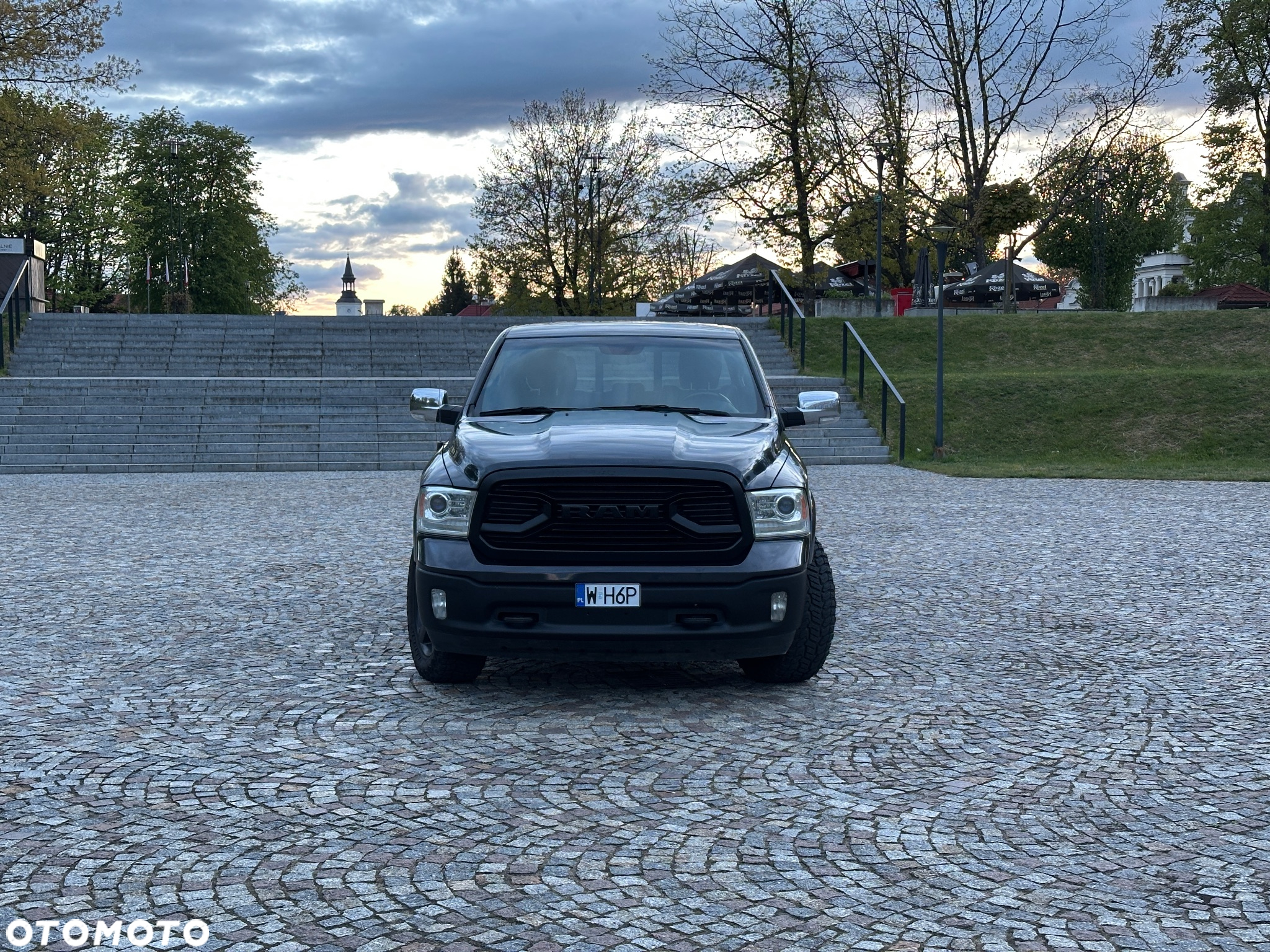 RAM 1500 - 9