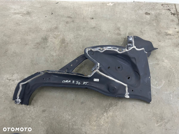 Ćwiartka Opel Corsa E 5drzwi 14-19r prawy pas tylny wzmocnienie prawy okular lampy wewnętrzny fartuc