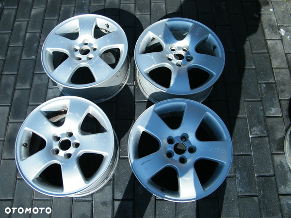 Felgi aluminiowe alufelgi komplet 5x100 ET44,5/ 7J x 16 otwór 56