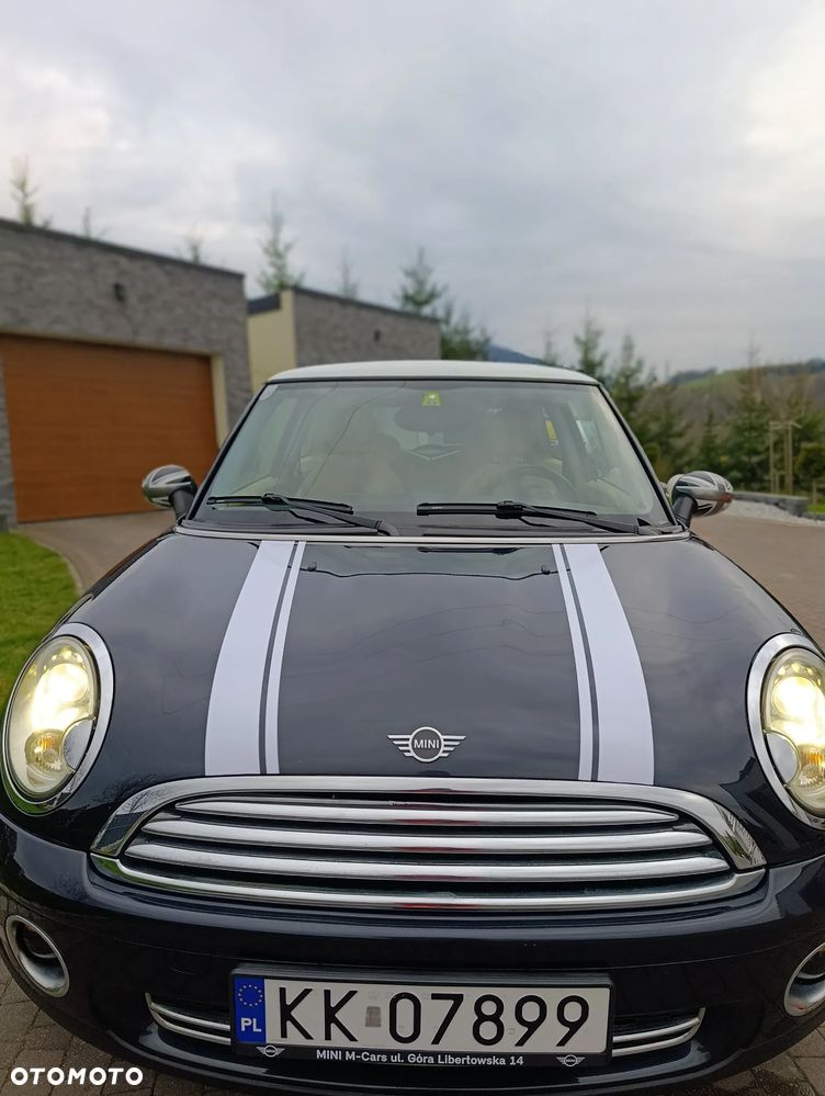 MINI Cooper Standard - 4